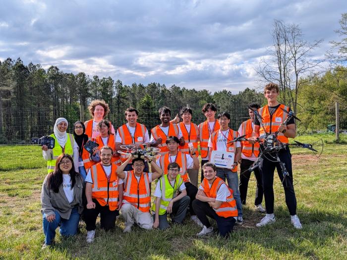 The multidisciplinary team at the RTX competition. 